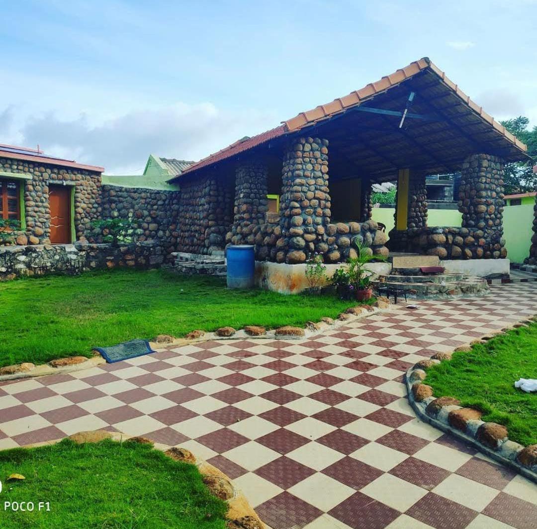Vara Farms Mulhalli Exterior photo